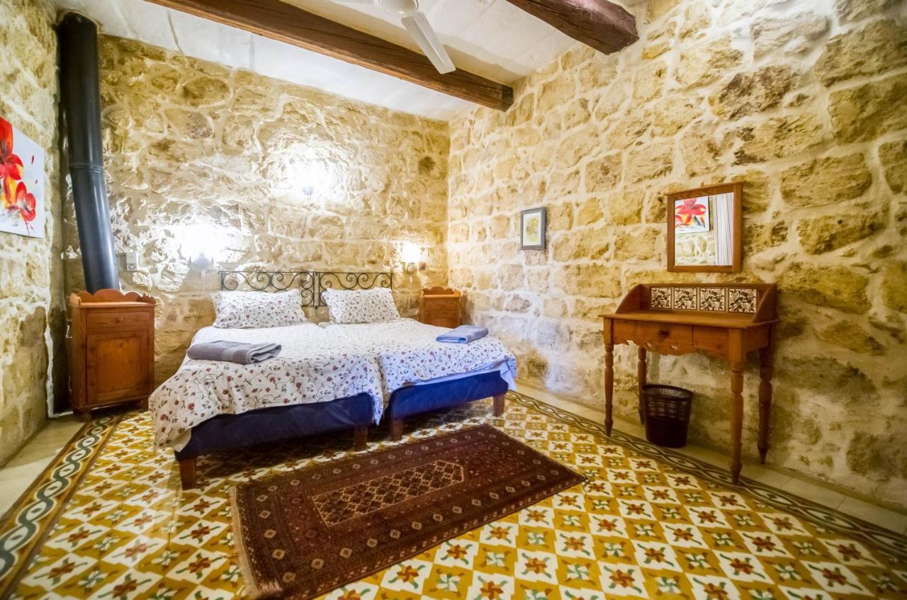 "Steves Villas" Villa Ta Rosi ซากฮรา ภายนอก รูปภาพ
